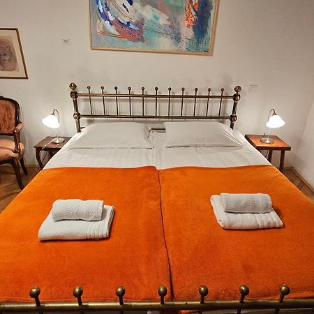 Eufrasiana Apartments Poreč Eksteriør bilde